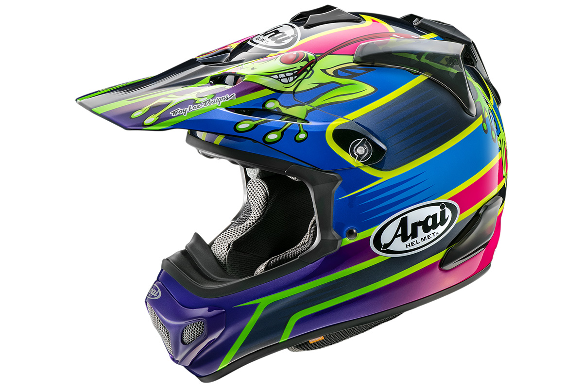 Primera Impresión: Arai MX-V Barcia-3 Frog Helmet