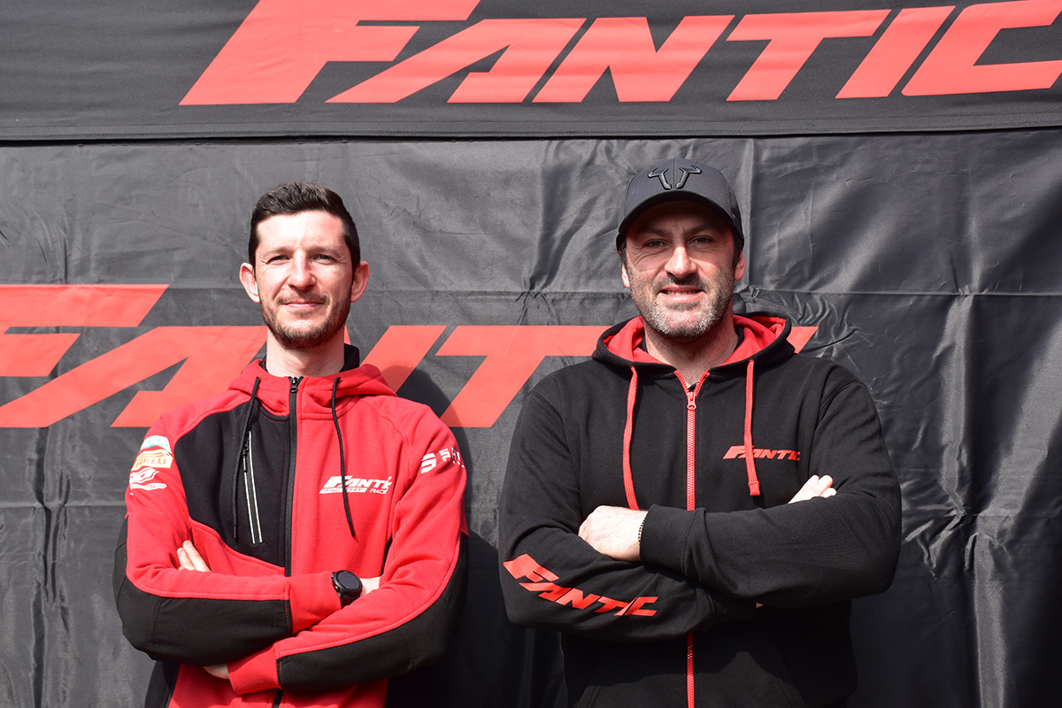 Alex Salvini y Davide Guarneri estrenan nuevo rol en los equipos Fantic Racing de EnduroGP y MXGP 